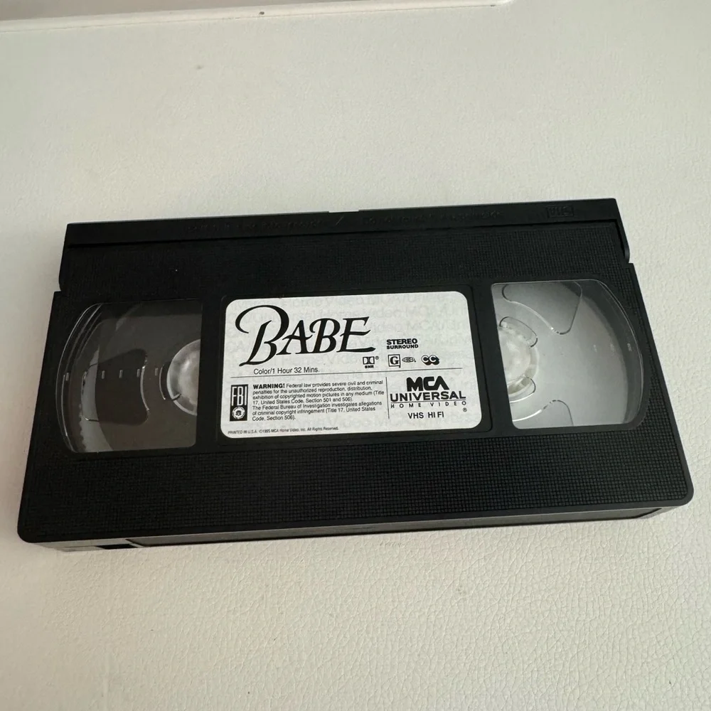 MCA Universal babe video